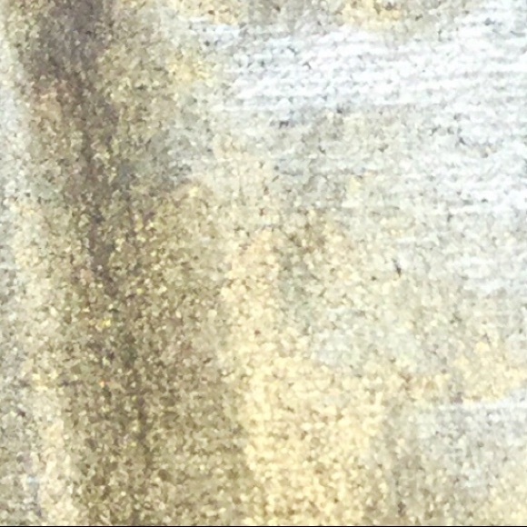 Sparkly Graphic Tee - Picture 4 of 5